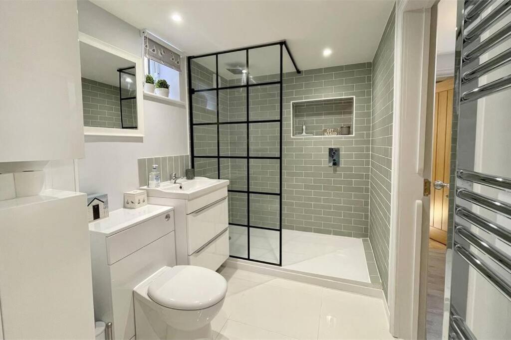Bournecoast: Beautiful Two Bed Coach House-Hb5458 Villa Bournemouth Buitenkant foto